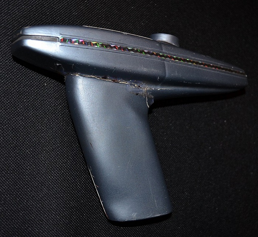 Star Trek II: The Wrath of Khan Starfleet Phaser