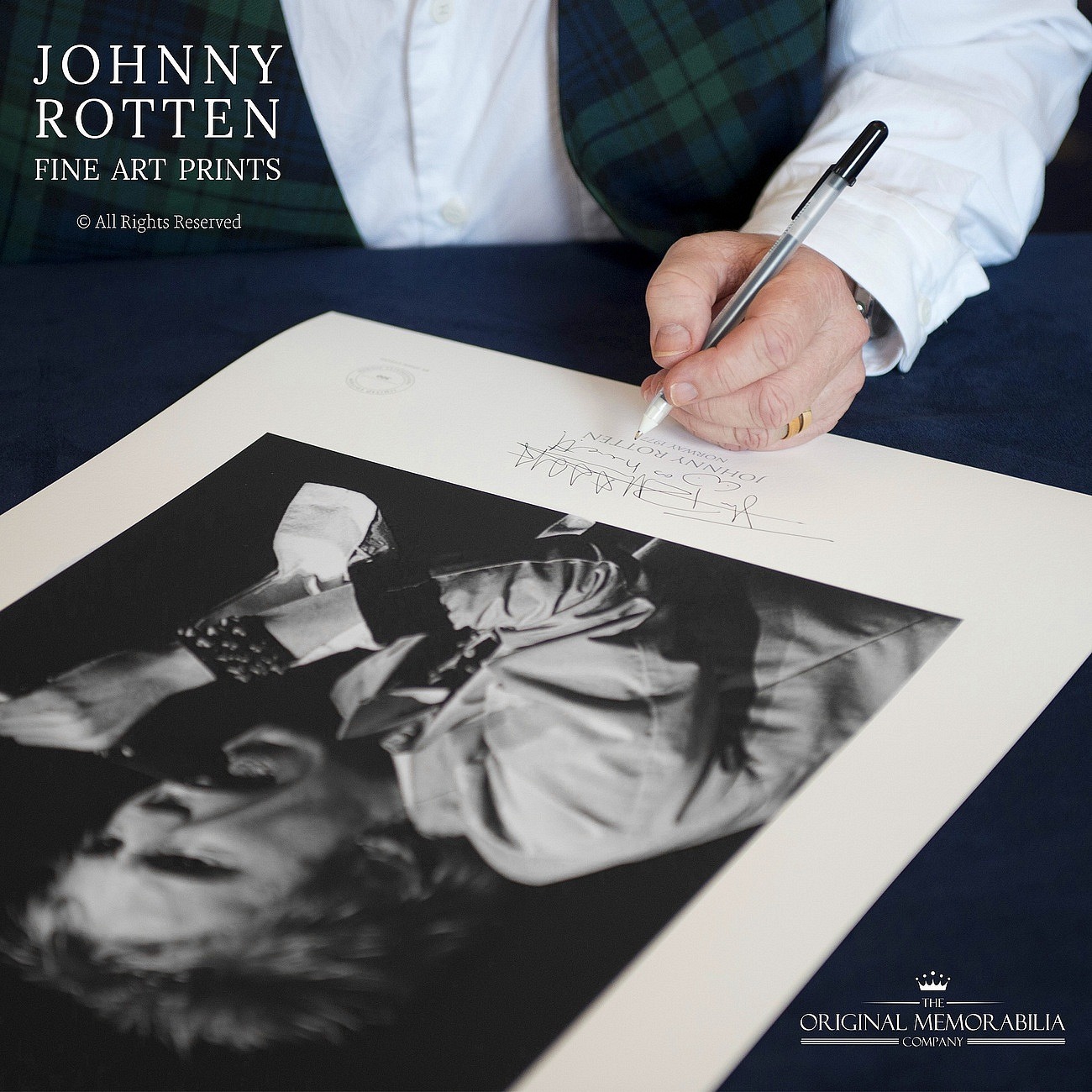 JOHNNY ROTTEN NORWAY 1977 - Black and White